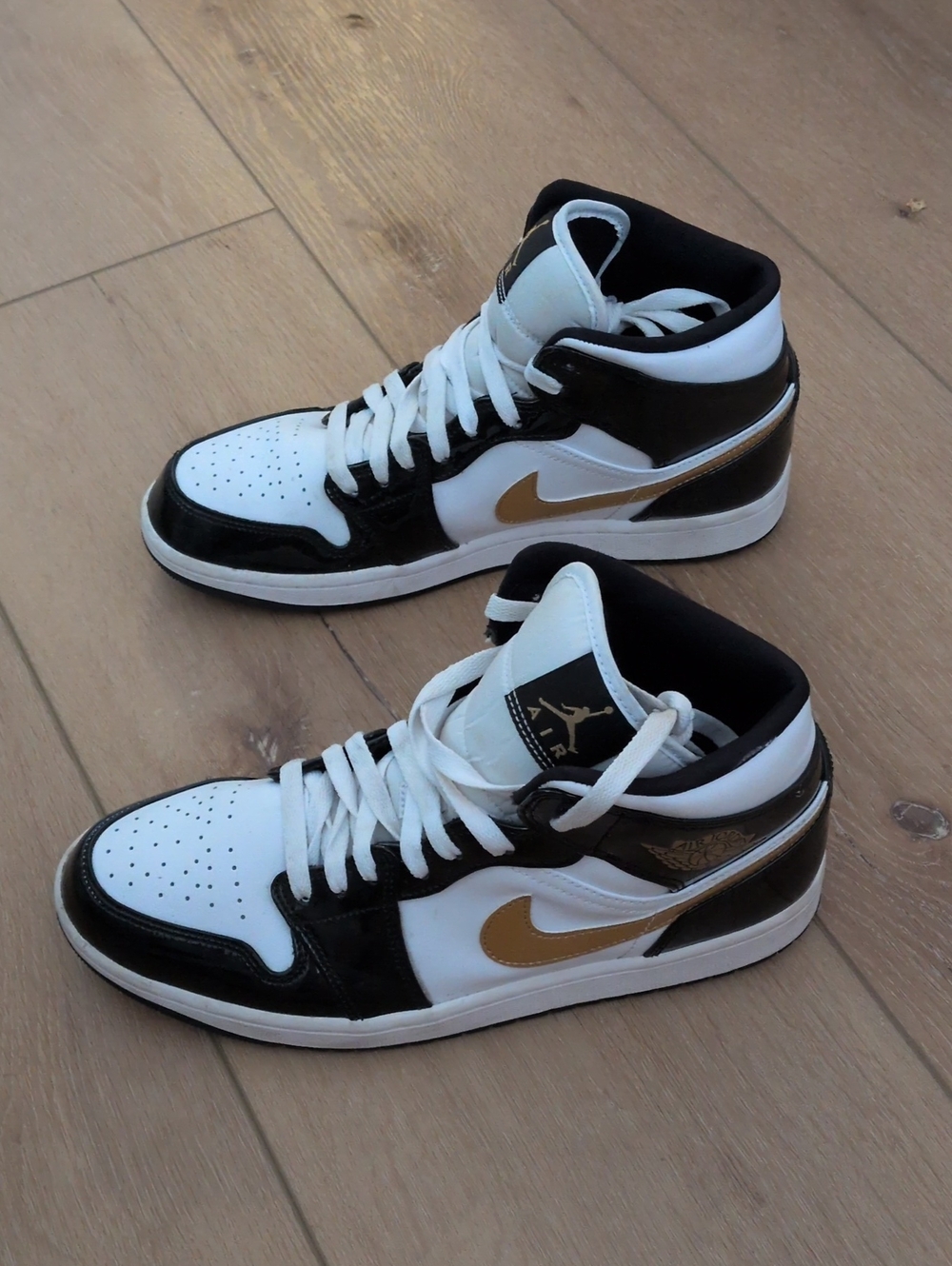 Air Jordan 1 Mid SE Mens Size 10 - Picture 6 of 9